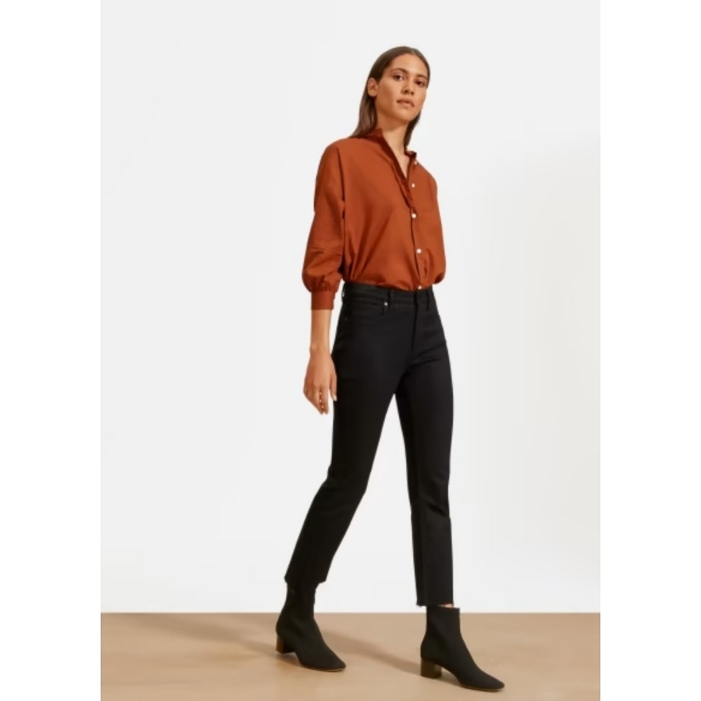 Everlane | The High Rise Kick Crop Jean in Black Size 32